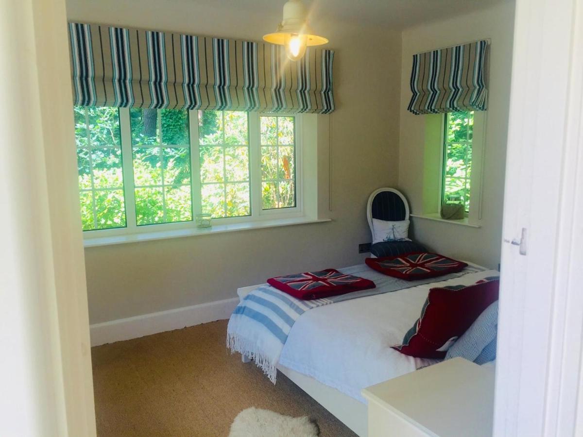 Chadham Pines Cottage Poole Extérieur photo